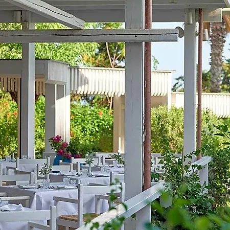 Esperos Mare & Hotel